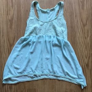 Urban outfitters top. Size small, good condition